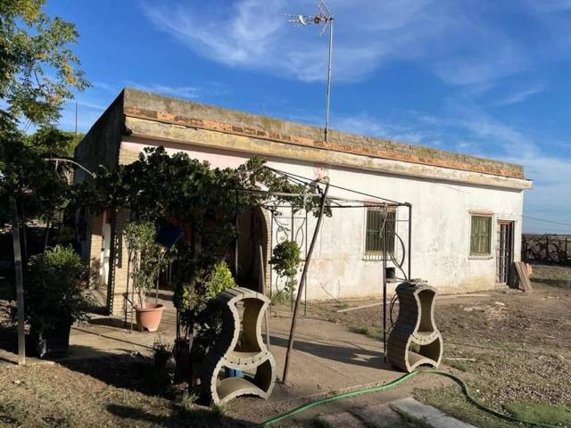 Casa en venta en Carmona, Andalucía