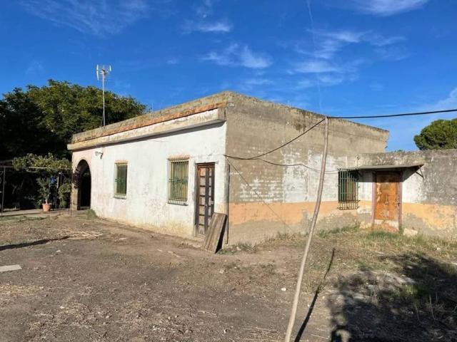 Casa en venta en Carmona, Andalucía