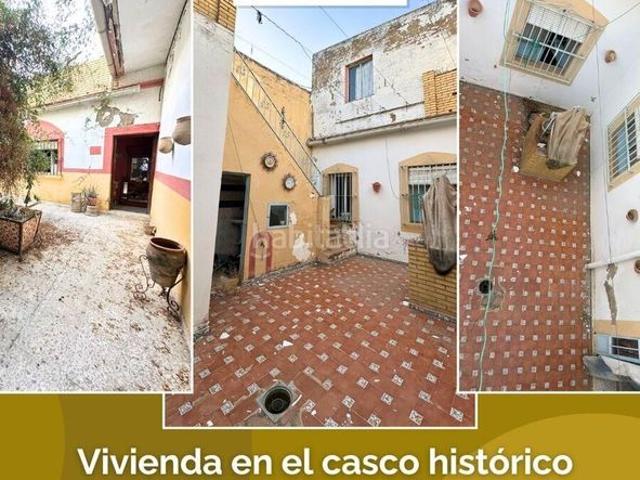 Casa en venta en Carmona, Andalucía