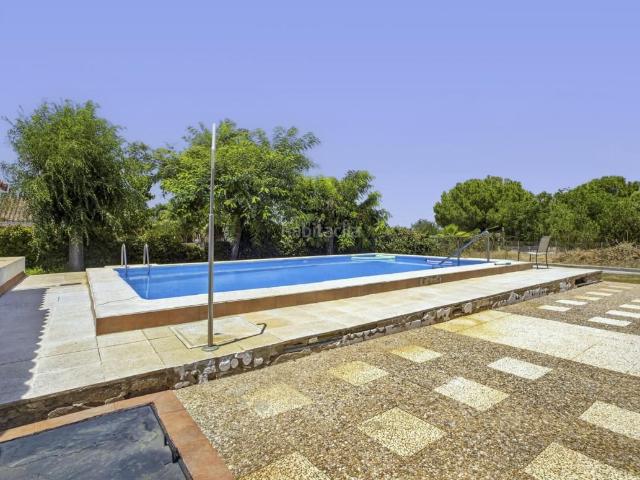 Casa en venta en Carmona, Andalucía