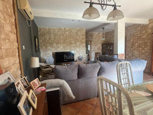 Casa en venta en Carmona, Andalucía