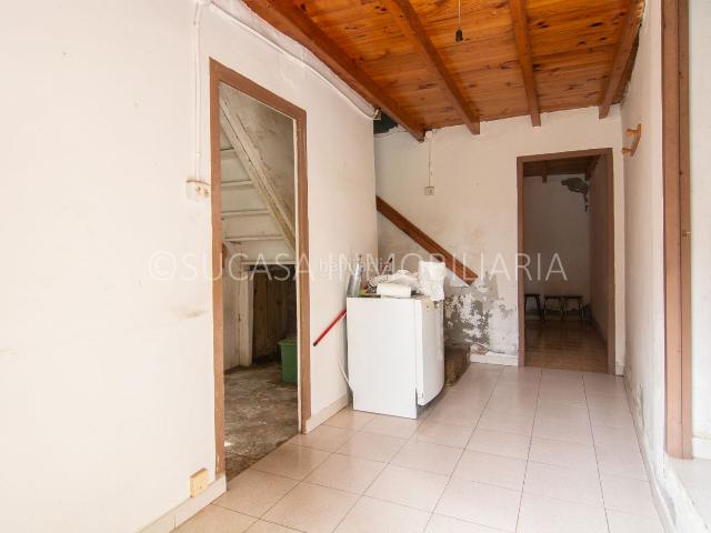 Casa en venta en Paleo, A Coruña