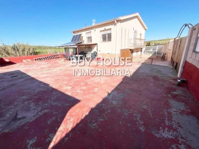 Casa en venta en Carranque