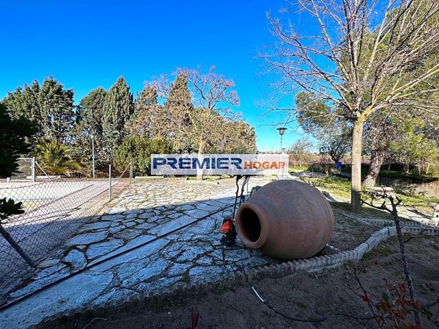 Casa en venta en Carranque