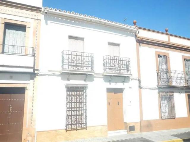 Casa en venta en Carrión de los Céspedes, Sevilla