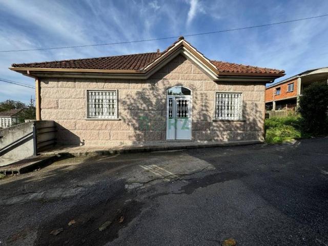 Casa en venta en Cartelle