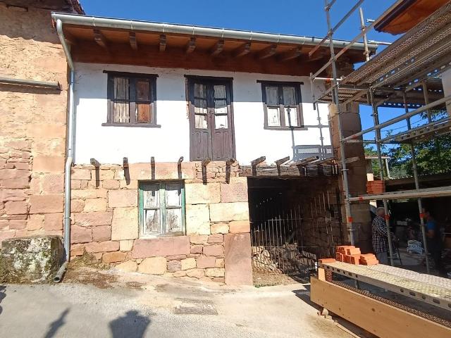Casa en venta en Santiago de Cartes, Cartes