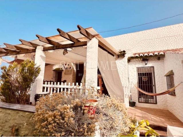 Casa en venta en Antequera, Andalucía