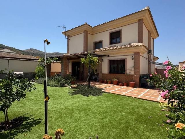 Casa en venta en Antequera, Andalucía