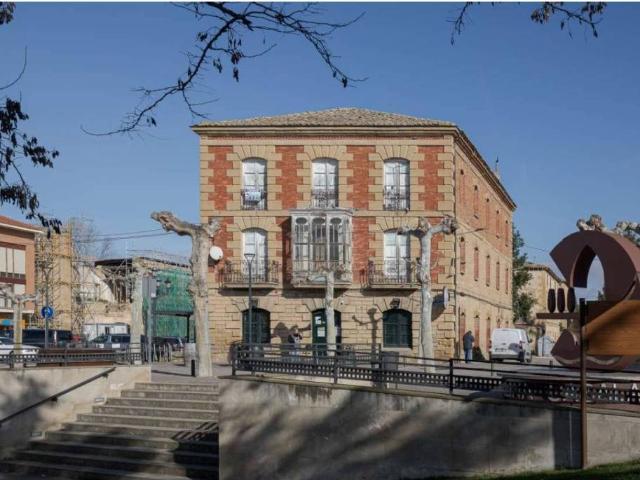 Casa en venta en Casalarreina, La Rioja