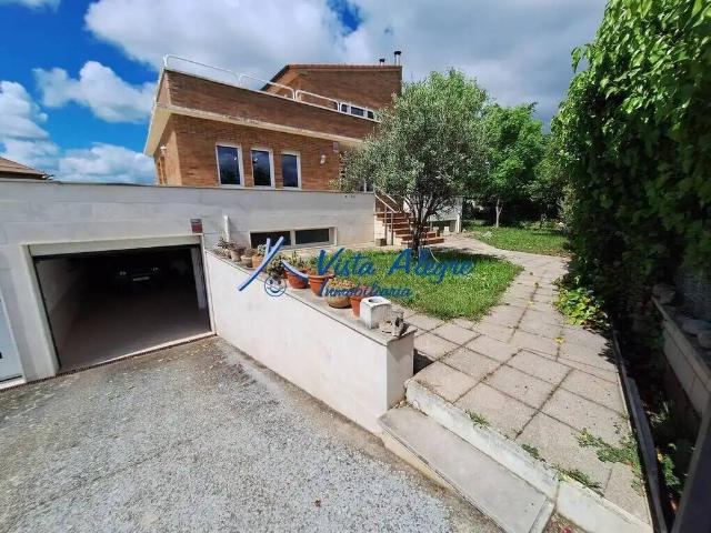 Casa en venta en Casalarreina, La Rioja