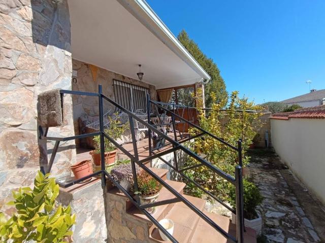 Casa en venta en Casarrubios Del Monte
