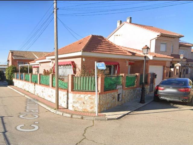 Casa en venta en Casarrubios Del Monte
