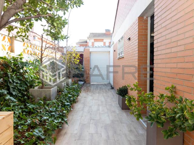 Casa en venta en Casarrubuelos, Madrid