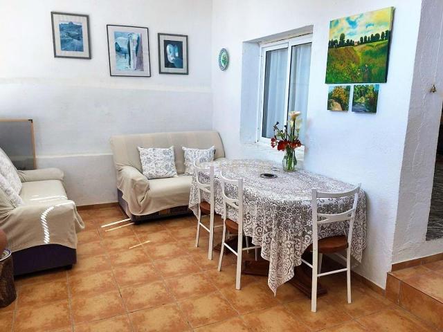 Casa en venta en Casas De Millán, Extremadura