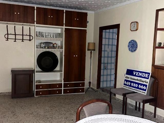 Casa en venta en Casas-Ibáñez, Albacete