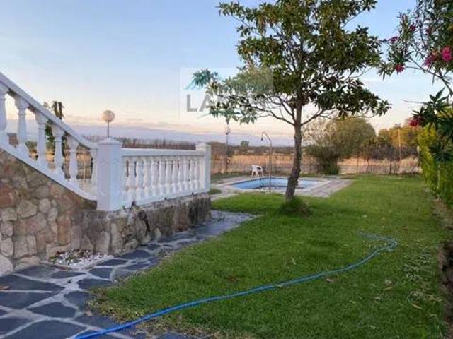 Casa en venta en Casatejada, Extremadura