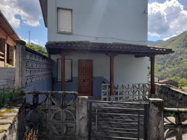 Casa en venta en Caso, Asturias