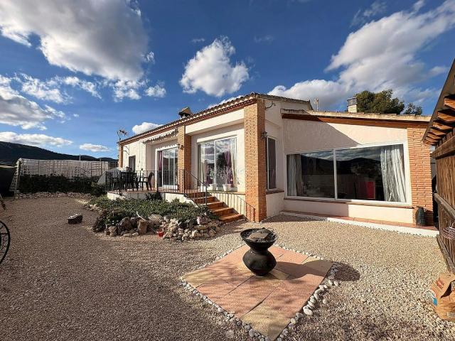 Casa en venta en l'Alcoià, Valencia