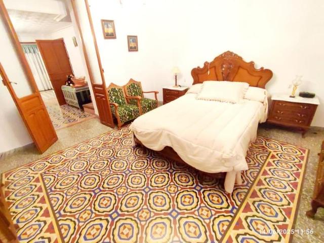 Casa en venta en Castalla, Valencia