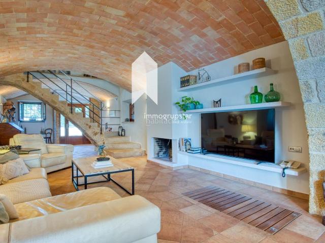 Casa Rural en venta en Castell-platja D'aro, Castell d'Aro