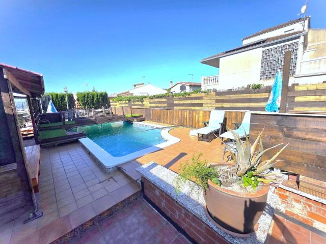 Casa en venta en Urbanització Can Santeugini, Vallès Occidental