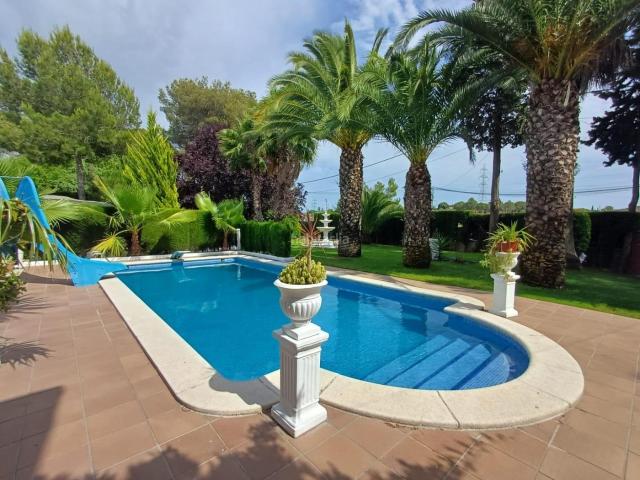 Casa en venta en Urbanització Can Santeugini, Castellbisbal