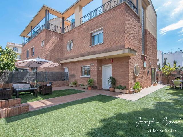 Casa en venta en Castelldefels, la Pineda