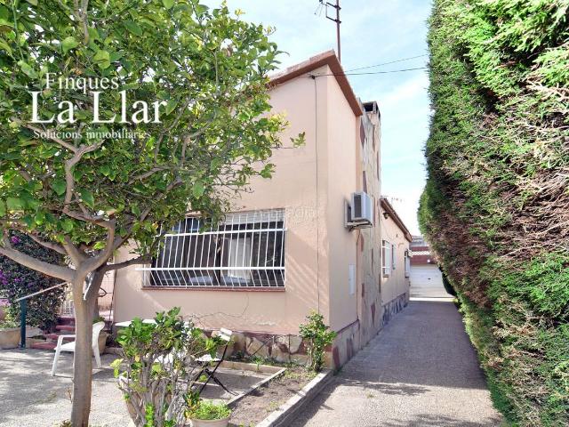 Casa en venta en Mar-i-sol, Baix Llobregat