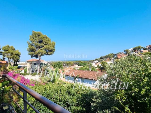 Casa en venta en Castelldefels, Montmar