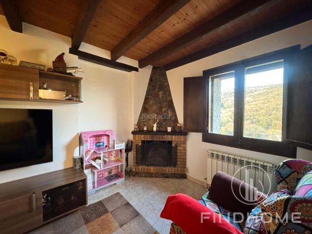 Casa en venta en Castellfollit de la Roca, Girona