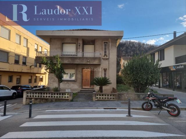 Casa en venta en Castellfollit De La Roca
