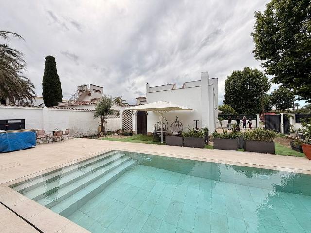 Casa en venta en Alt Empordà, Catalunya