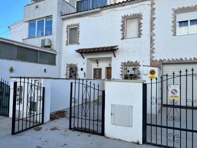 Casa en venta en Alt Empordà, Catalunya