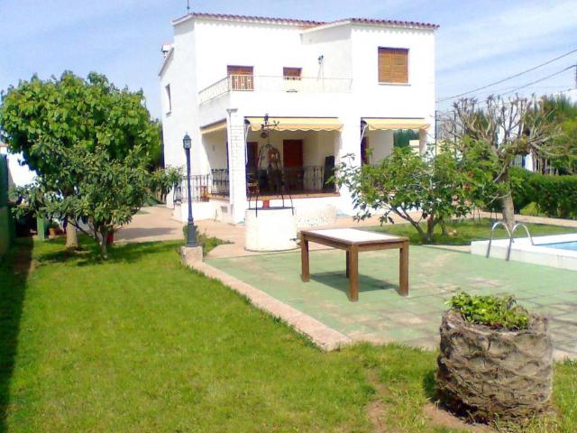 Casa en venta en Castellón De La Plana, Este