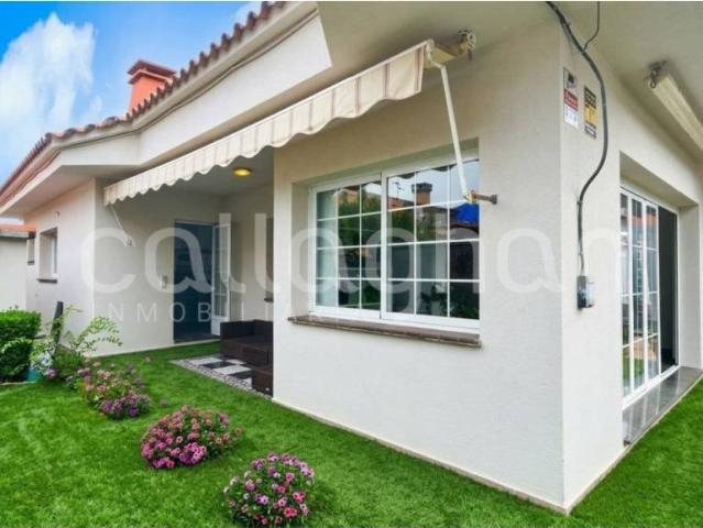 Casa en venta en la Plana Alta, Valencia