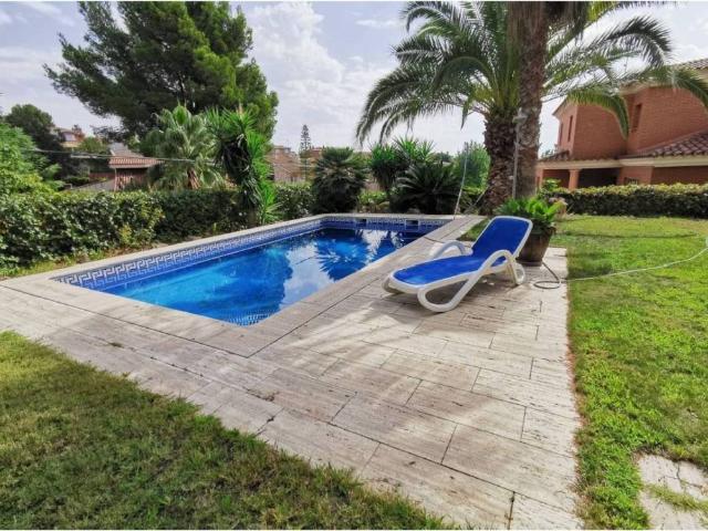 Casa en venta en Castellvell Del Camp
