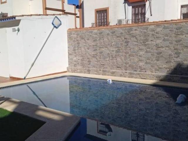 Casa en venta en Castilleja De Guzmán, Andalucía