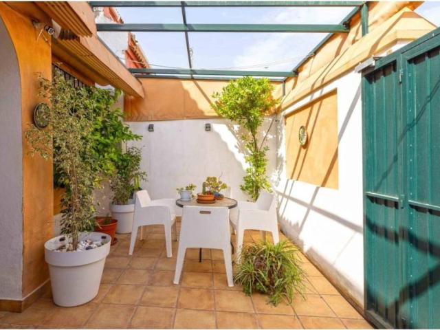 Casa en venta en Castilleja De La Cuesta, Andalucía