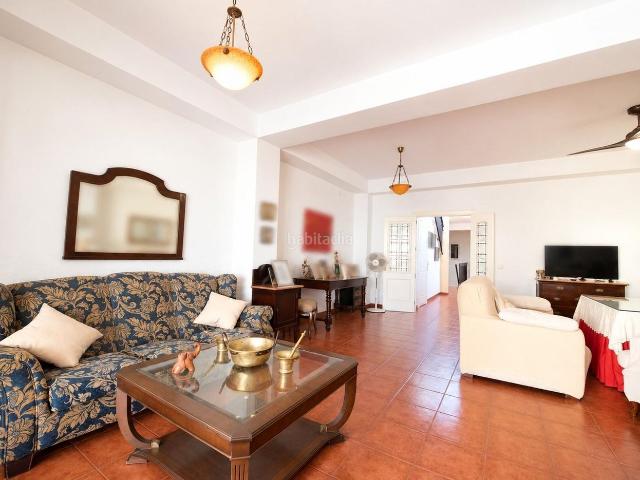 Casa en venta en Castilleja De La Cuesta, Andalucía