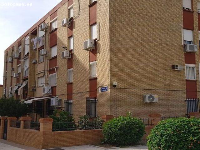 Casa en venta en Castilleja De La Cuesta, Andalucía