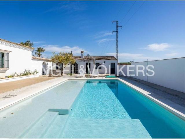 Casa en venta en Castilleja Del Campo, Andalucía