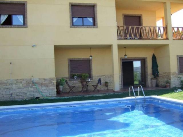 Casa en venta en Castillo De Locubín, Andalucía