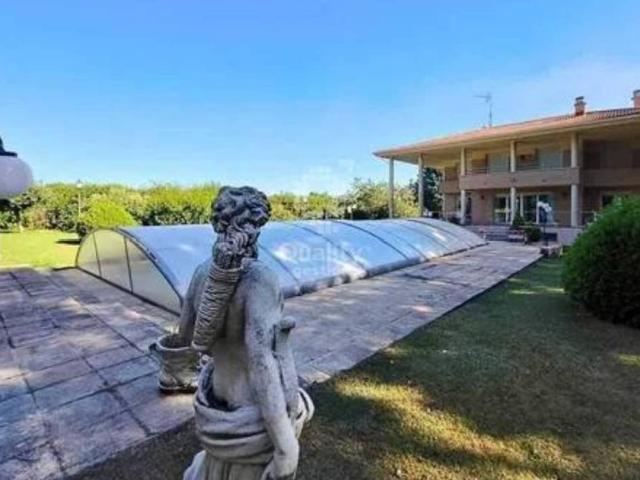 Casa en venta en Castrillo Del Val, Castilla y León