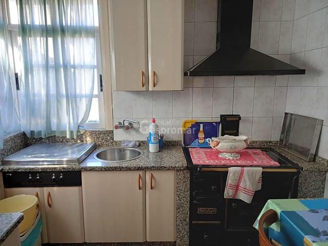 Casa en venta en Castro Caldelas