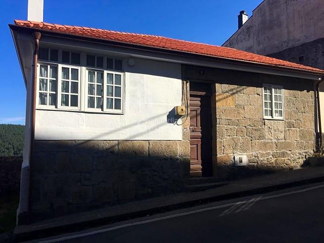 Casa en venta en O Castro de Caldelas, Terra de Caldelas