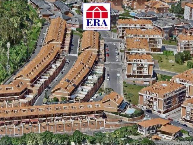 Casa en venta en Castro-urdiales, Cantabria