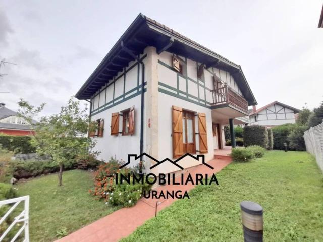 Casa en venta en Castro-urdiales, Cantabria