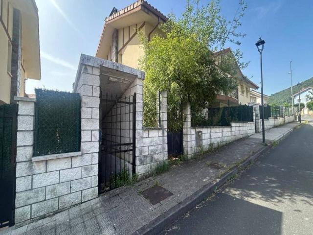 Casa en venta en Barrio Campijo, Castro-urdiales
