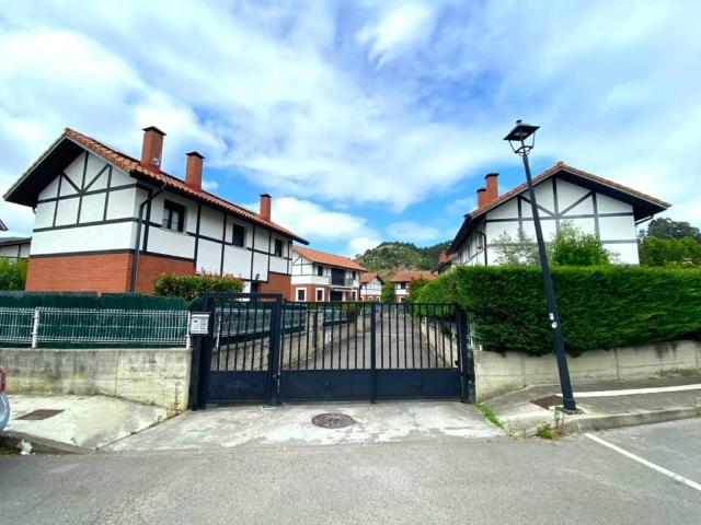 Casa en venta en Castro-urdiales, Cantabria